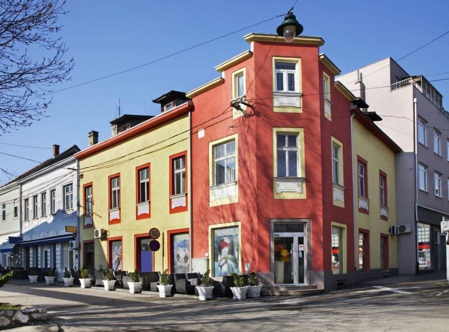 BIHAC TOWN CENTRE