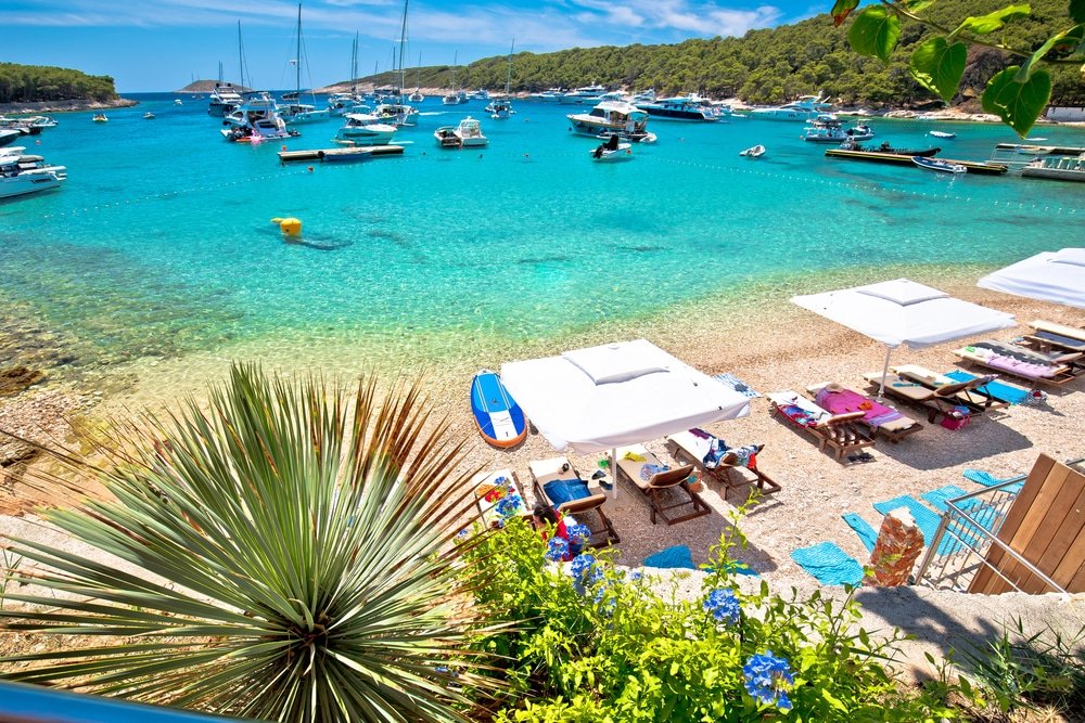 Palmizana turquoise beach on Pakleni Otoci